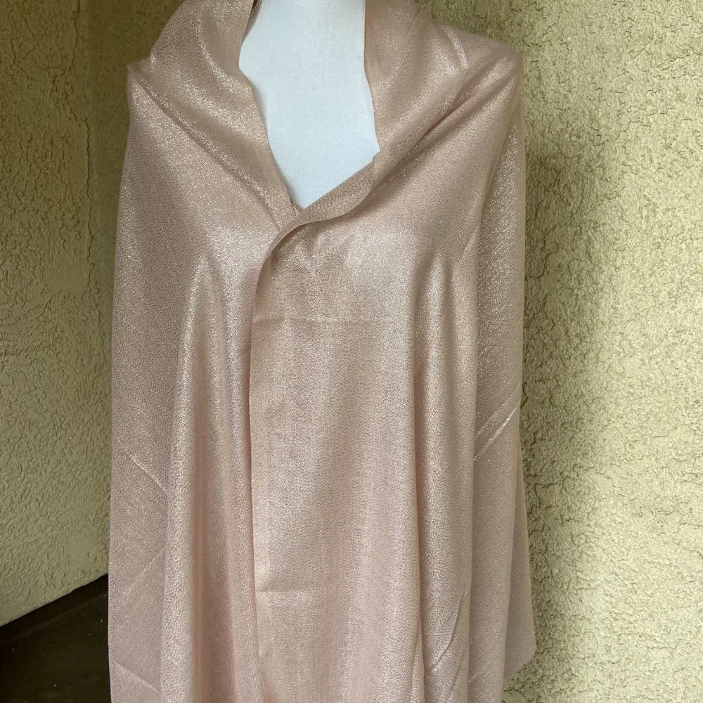 NWOT Ellen Tracy Pink Metallic Scarf & Wrap 33